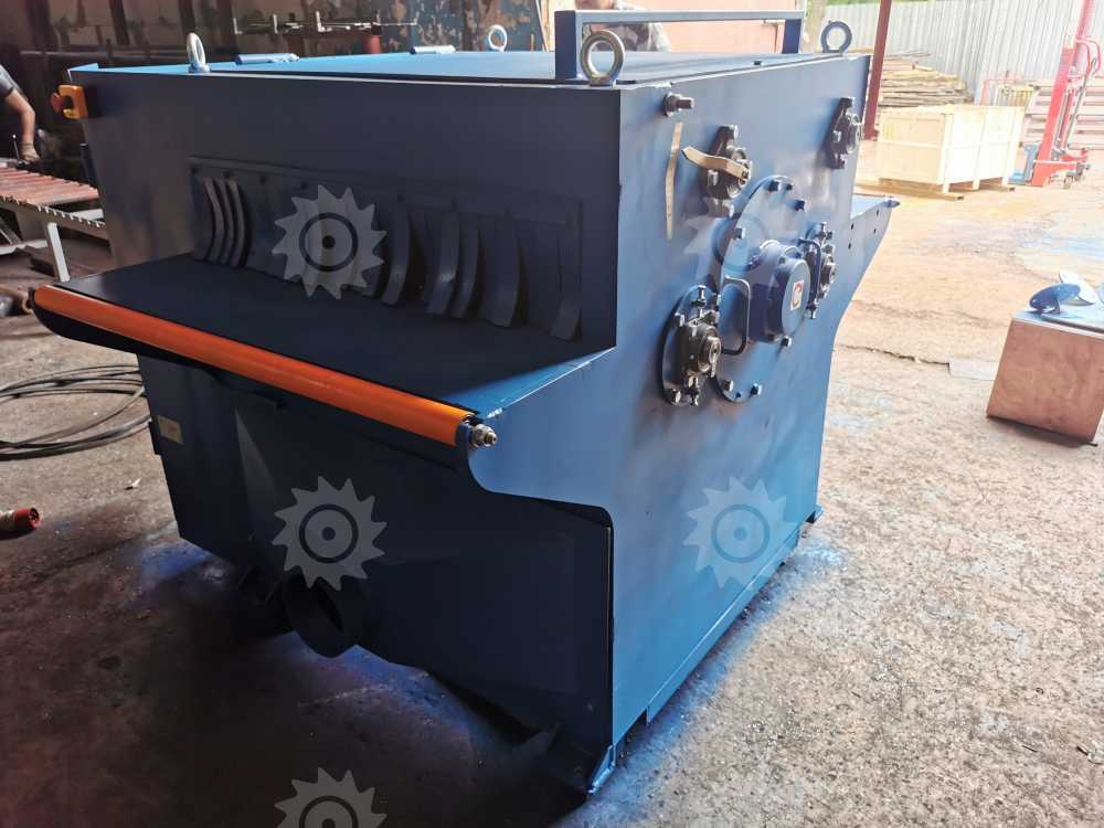 Многопильный кромкообрезной станок МКС-1000