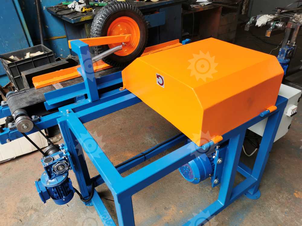 Cтанок (дровокол) для изготовления лучины ДМ-50