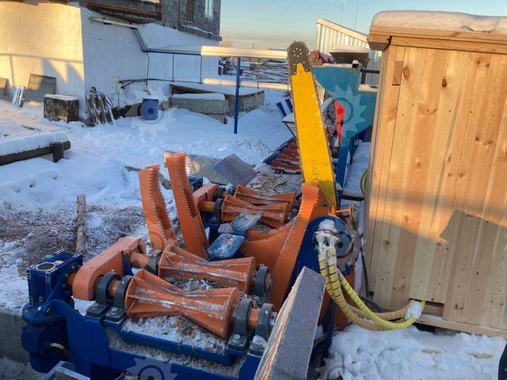 Маятниковый торцовочный станок для раскряжеровки МТСэшз-900